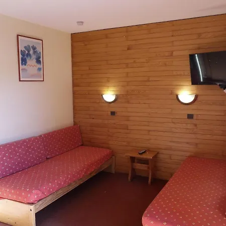 Divisible 4 Pers, Centre Station, Balcon Sud, Proche Pistes, Animaux Admis - Fr-1-181-2699